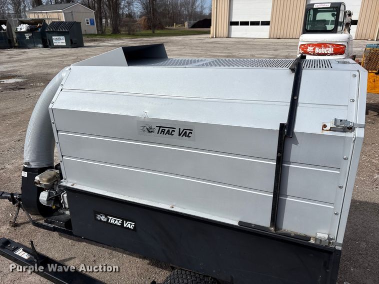 image for item FK1315 Trac Vac 880 leaf vacuum