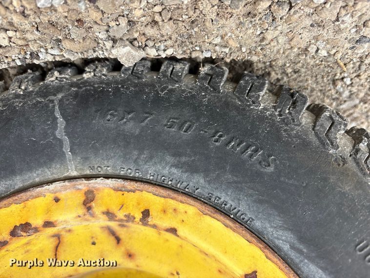 image for item FK1316 John Deere 425 lawn mower