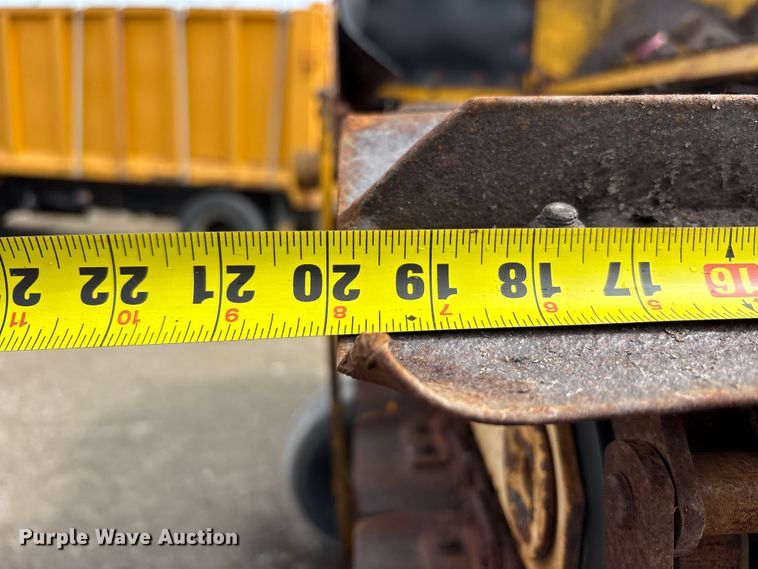 image for item FK1317 SCAT 482 BC leaf turner