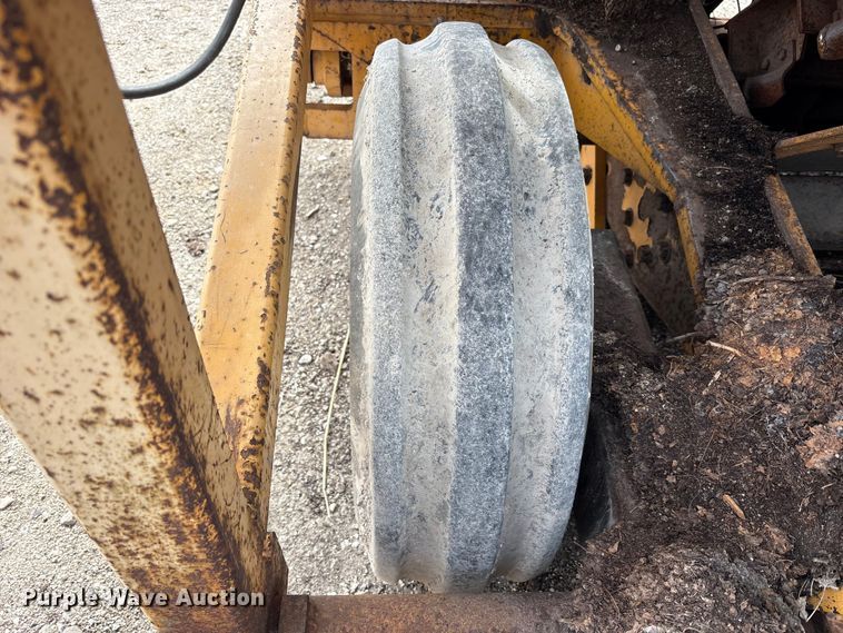 image for item FK1317 SCAT 482 BC leaf turner