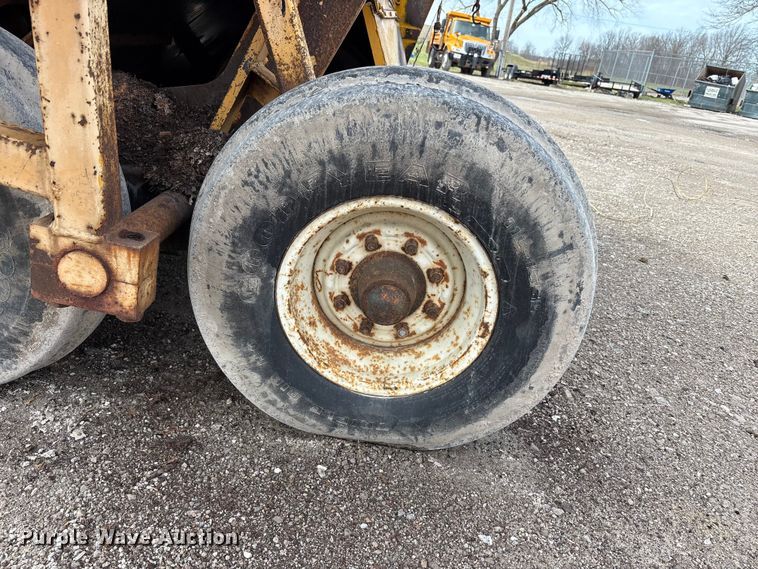 image for item FK1317 SCAT 482 BC leaf turner