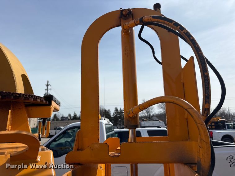 image for item FK1318 Bandit 250 XP wood chipper