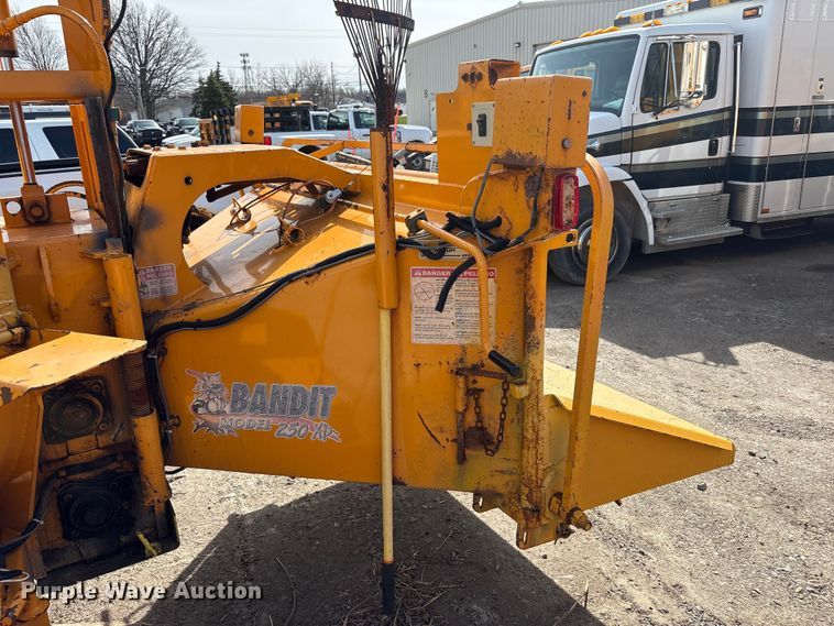 image for item FK1318 Bandit 250 XP wood chipper