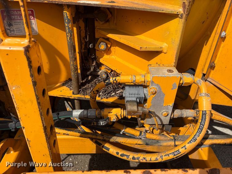 image for item FK1318 Bandit 250 XP wood chipper