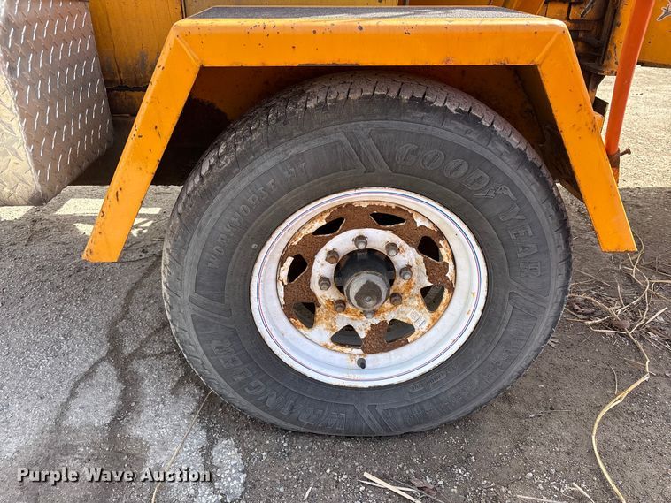 image for item FK1318 Bandit 250 XP wood chipper