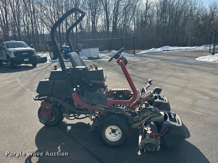 image for item FK1823 2014 Toro Greensmaster 3300 Triflex reel mower