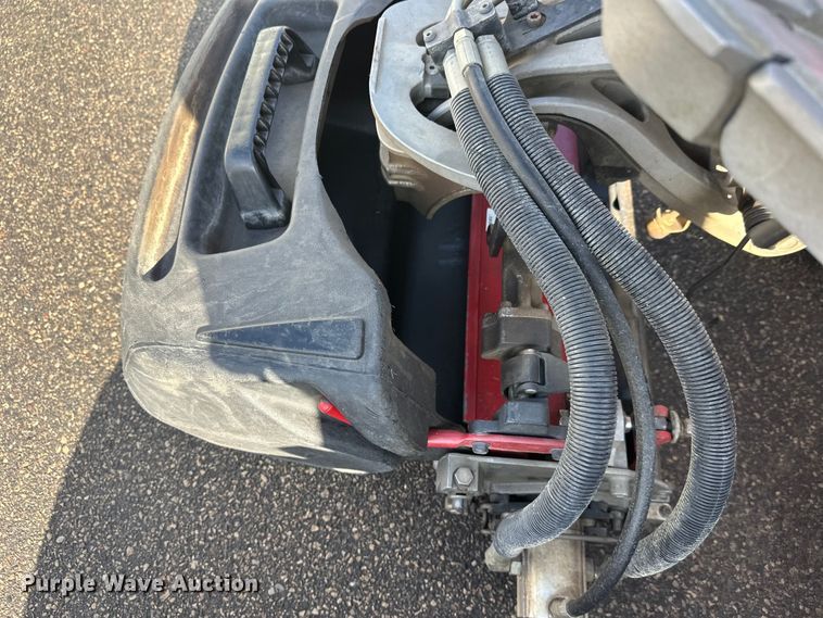 image for item FK1823 2014 Toro Greensmaster 3300 Triflex reel mower