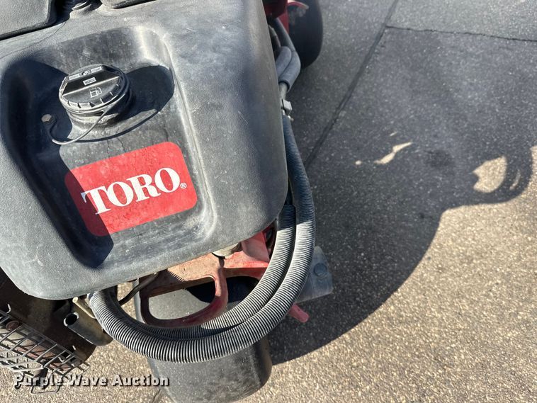 image for item FK1823 2014 Toro Greensmaster 3300 Triflex reel mower