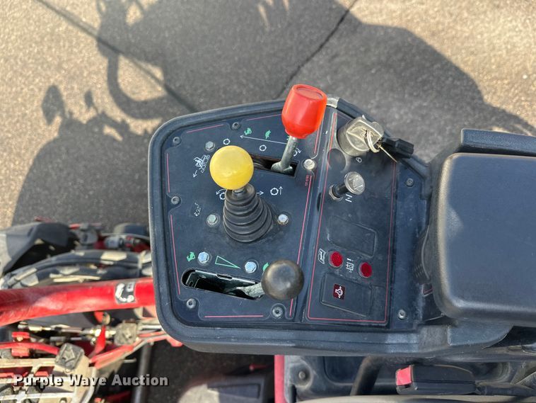 image for item FK1823 2014 Toro Greensmaster 3300 Triflex reel mower