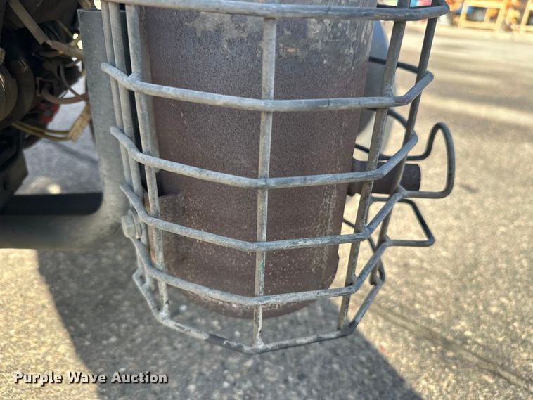 image for item FK1823 2014 Toro Greensmaster 3300 Triflex reel mower