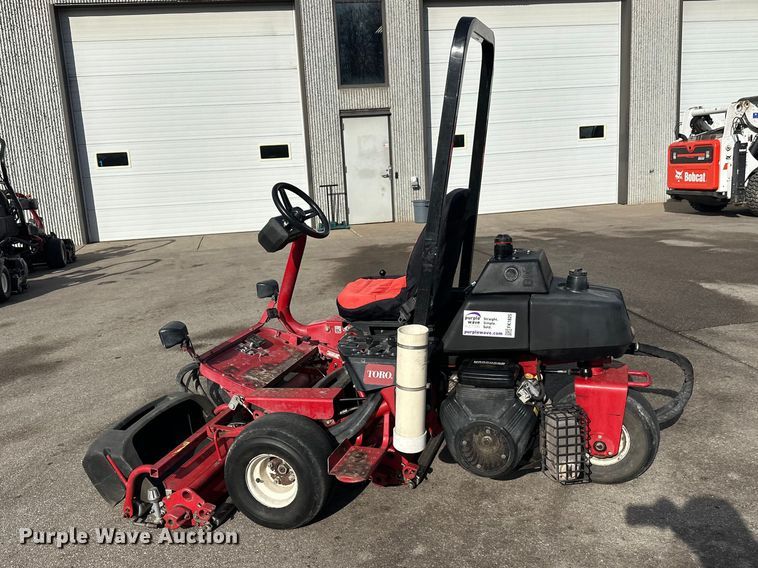 image for item FK1825 2007 Toro Greensmaster 3150 reel mower