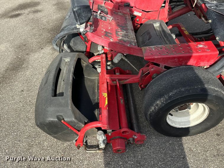 image for item FK1825 2007 Toro Greensmaster 3150 reel mower