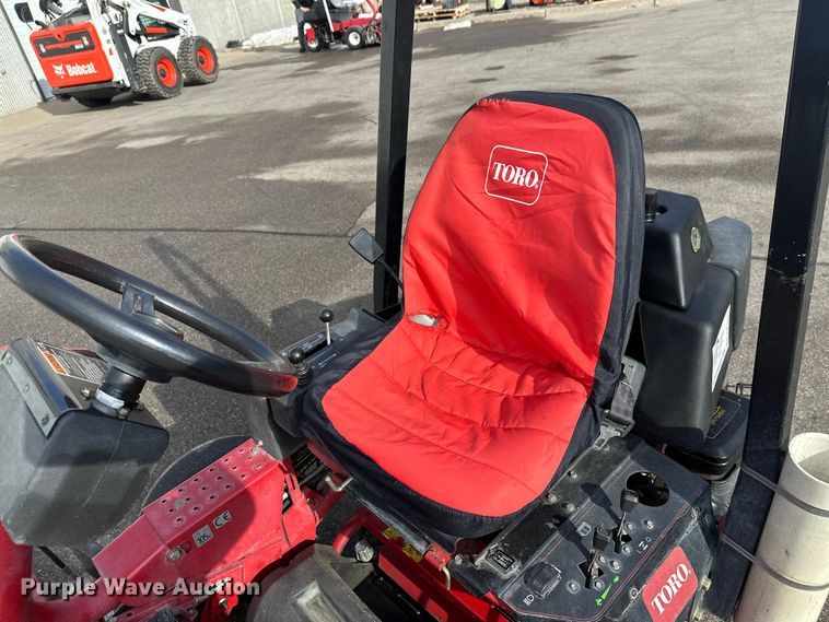 image for item FK1825 2007 Toro Greensmaster 3150 reel mower