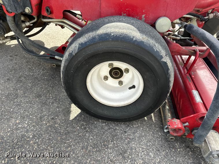 image for item FK1825 2007 Toro Greensmaster 3150 reel mower