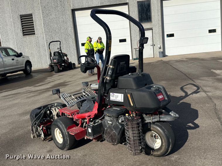 image for item FK1826 2013 Toro Greensmaster 3300 Triflex reel mower