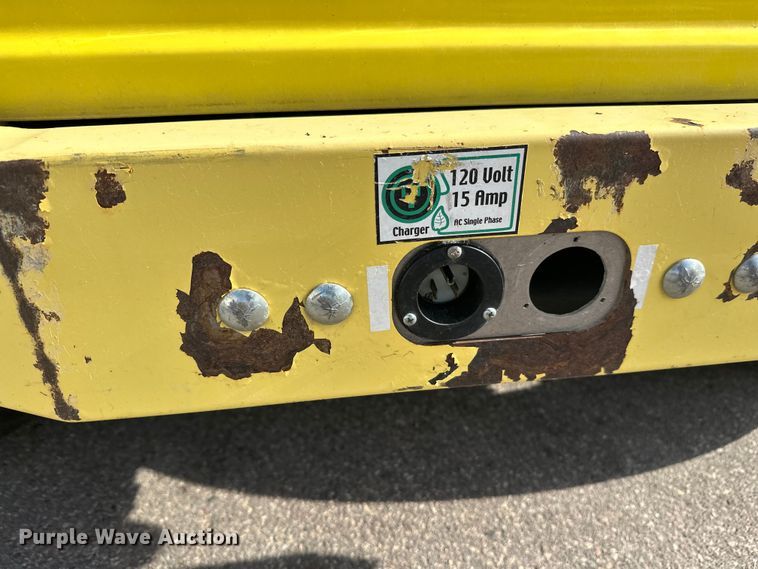 image for item FK1827 2008 E Ride utility vehicle