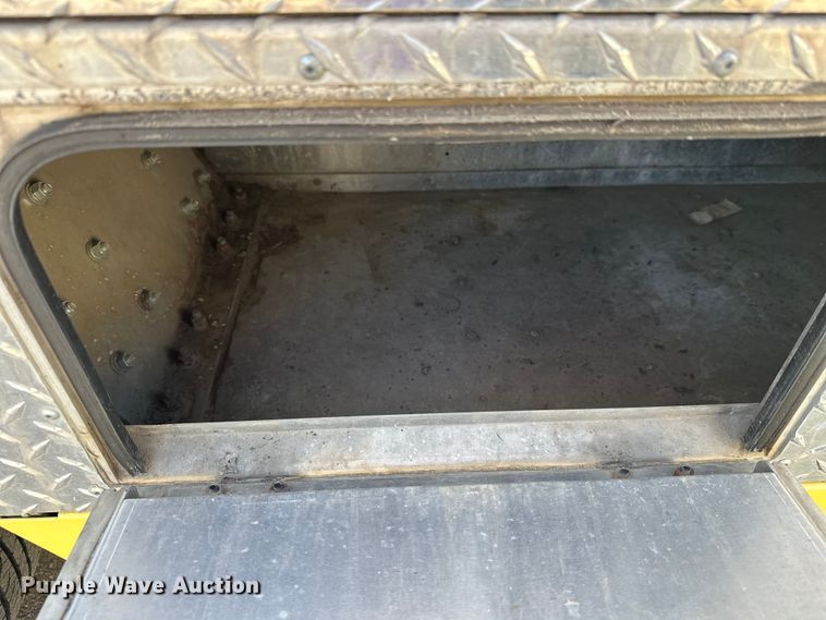 image for item FK1827 2008 E Ride utility vehicle