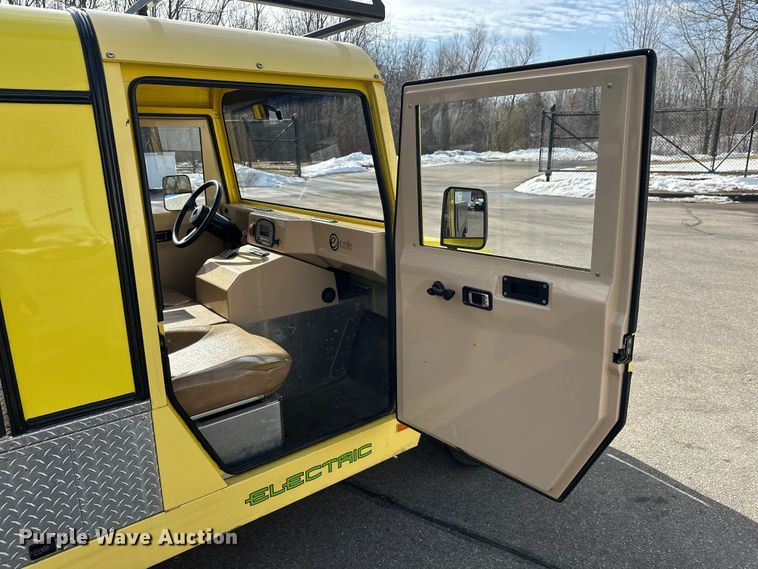 image for item FK1827 2008 E Ride utility vehicle