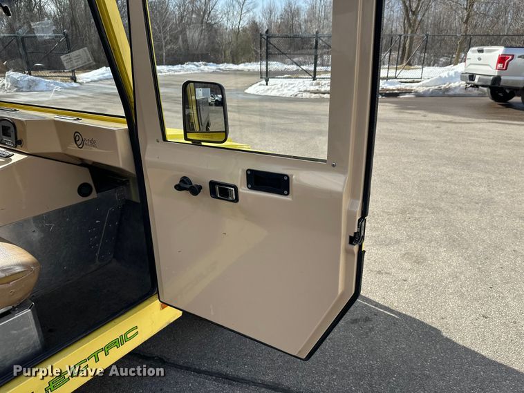 image for item FK1827 2008 E Ride utility vehicle