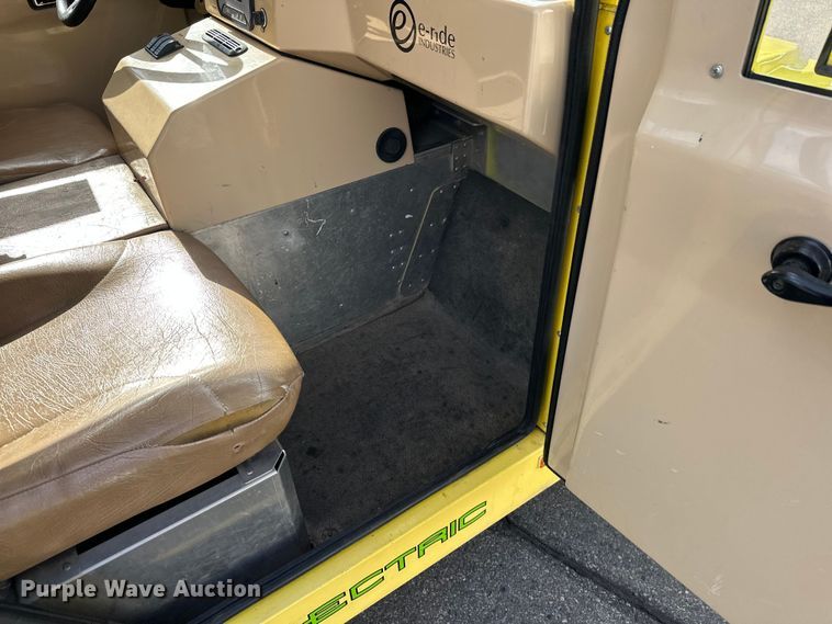 image for item FK1827 2008 E Ride utility vehicle