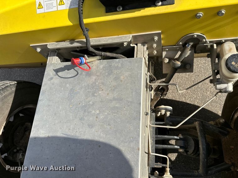 image for item FK1827 2008 E Ride utility vehicle