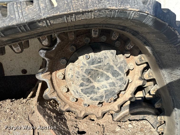 image for item FK1828 2018 Bobcat T590 tracked skid steer loader