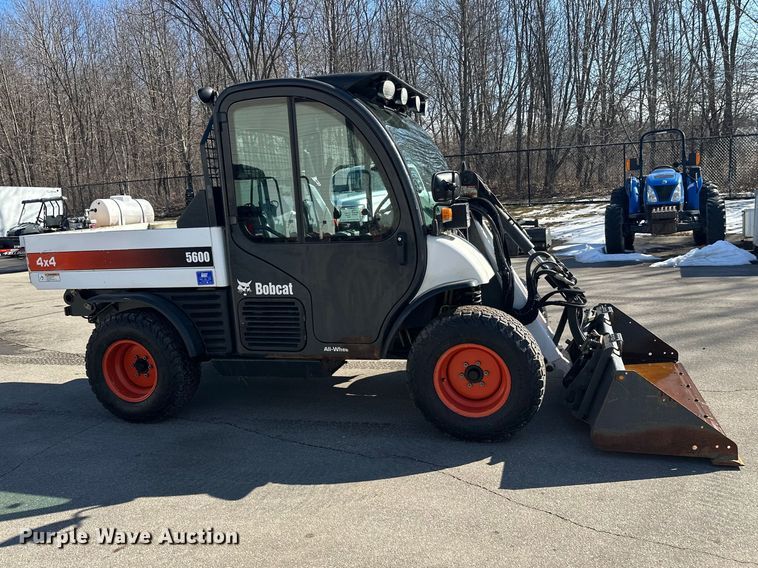 image for item FK1832 2019 Bobcat 5600 utility vehicle