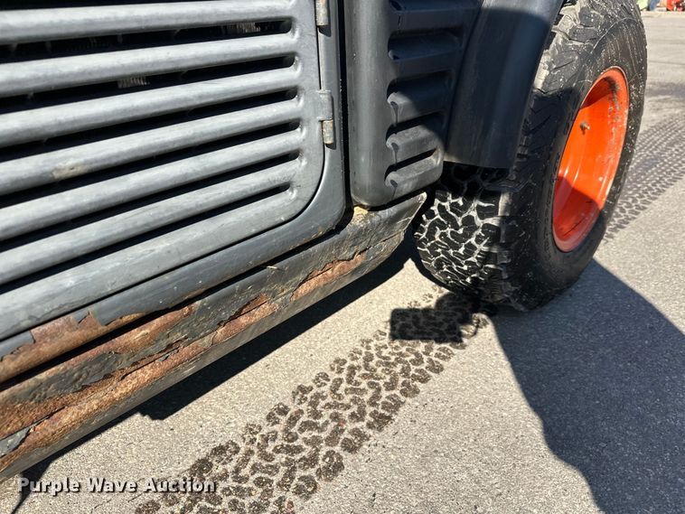 image for item FK1832 2019 Bobcat 5600 utility vehicle