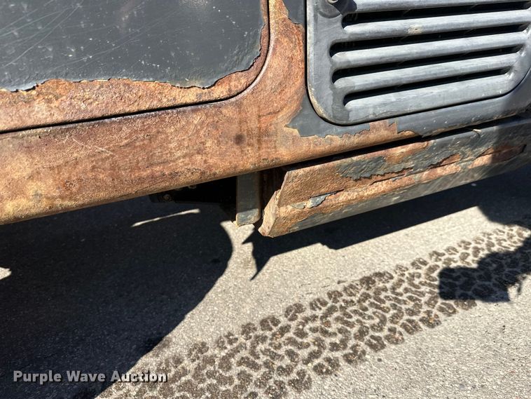 image for item FK1832 2019 Bobcat 5600 utility vehicle