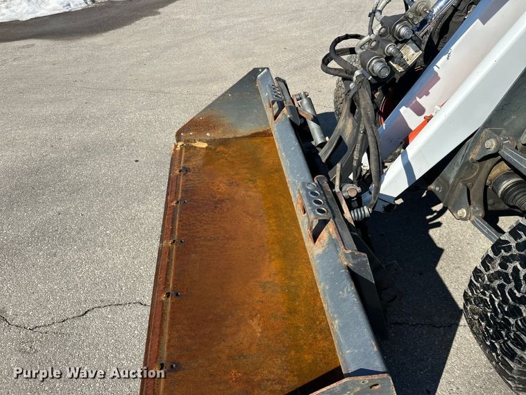 image for item FK1832 2019 Bobcat 5600 utility vehicle