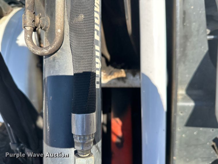 image for item FK1832 2019 Bobcat 5600 utility vehicle