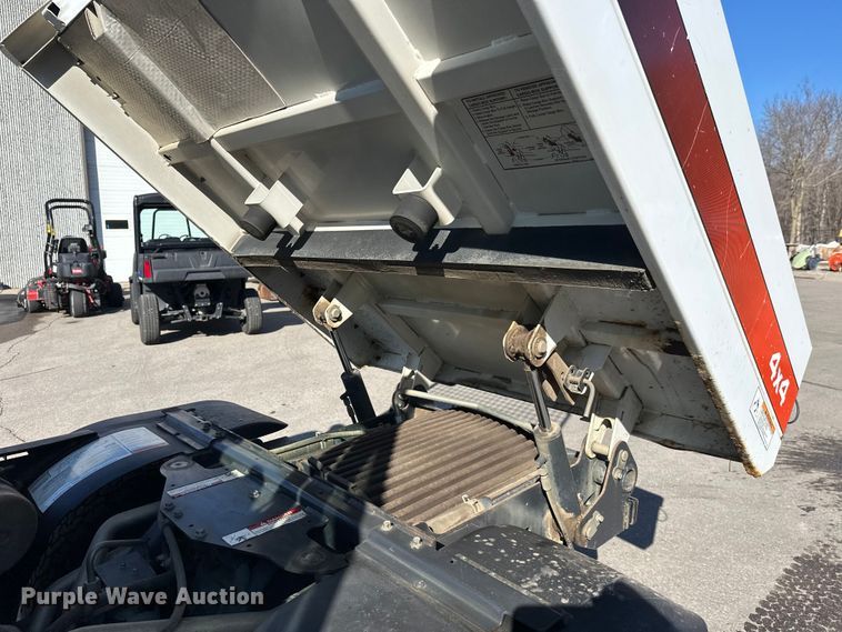 image for item FK1832 2019 Bobcat 5600 utility vehicle