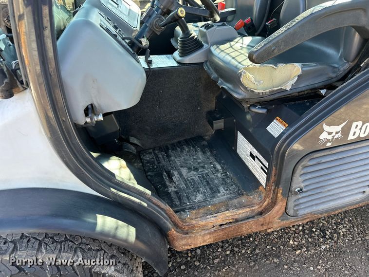 image for item FK1832 2019 Bobcat 5600 utility vehicle