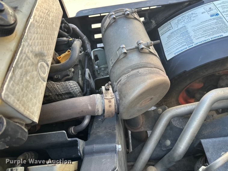 image for item FK1832 2019 Bobcat 5600 utility vehicle