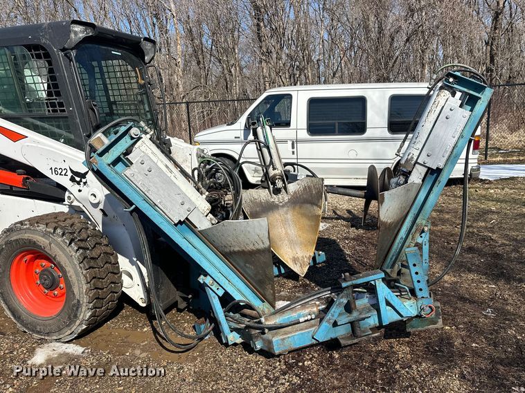 image for item FK1833 Care Tree skid steer tree spade