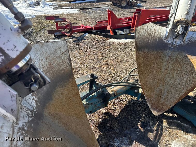 image for item FK1833 Care Tree skid steer tree spade