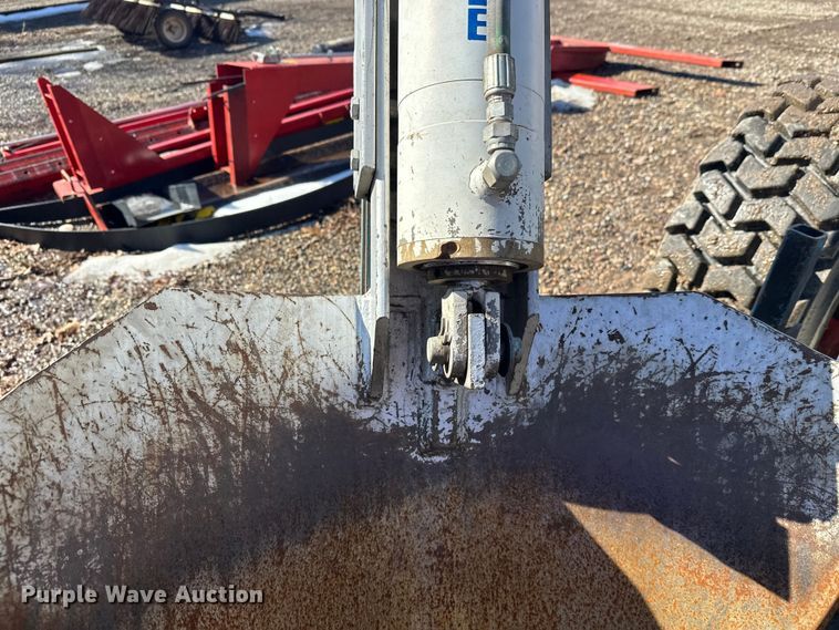 image for item FK1833 Care Tree skid steer tree spade