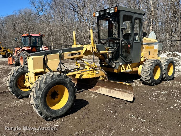 image for item FK1836 2000 Champion C70A26 motor grader