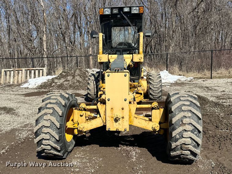 image for item FK1836 2000 Champion C70A26 motor grader