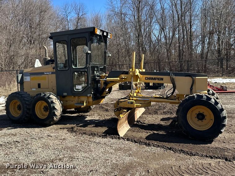 image for item FK1836 2000 Champion C70A26 motor grader