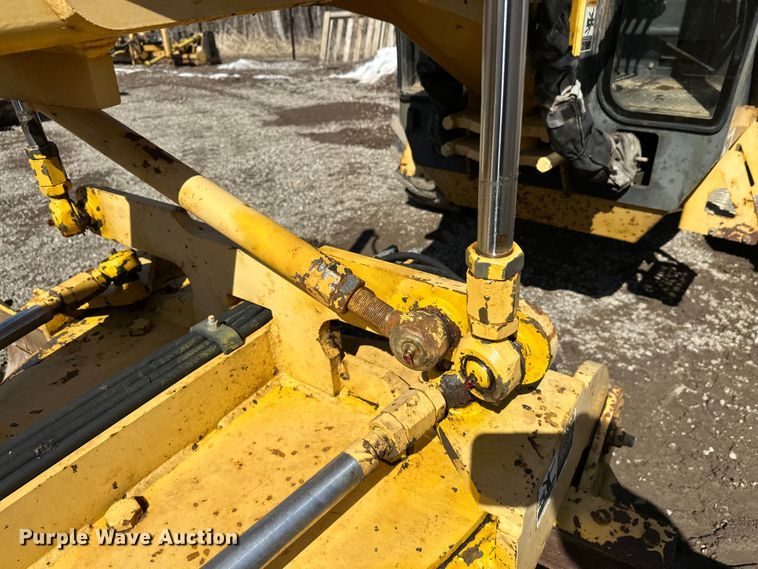 image for item FK1836 2000 Champion C70A26 motor grader