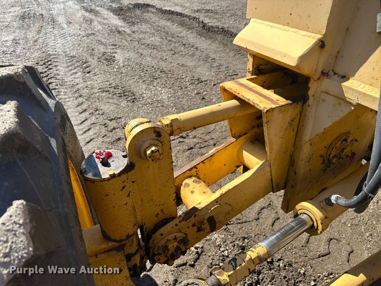 image for item FK1836 2000 Champion C70A26 motor grader