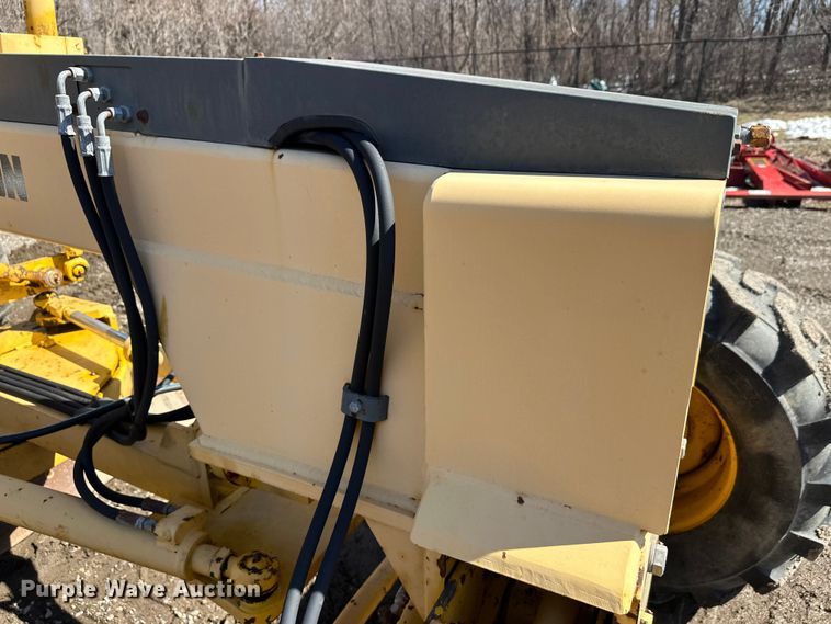 image for item FK1836 2000 Champion C70A26 motor grader