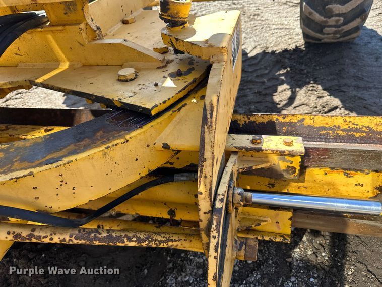 image for item FK1836 2000 Champion C70A26 motor grader