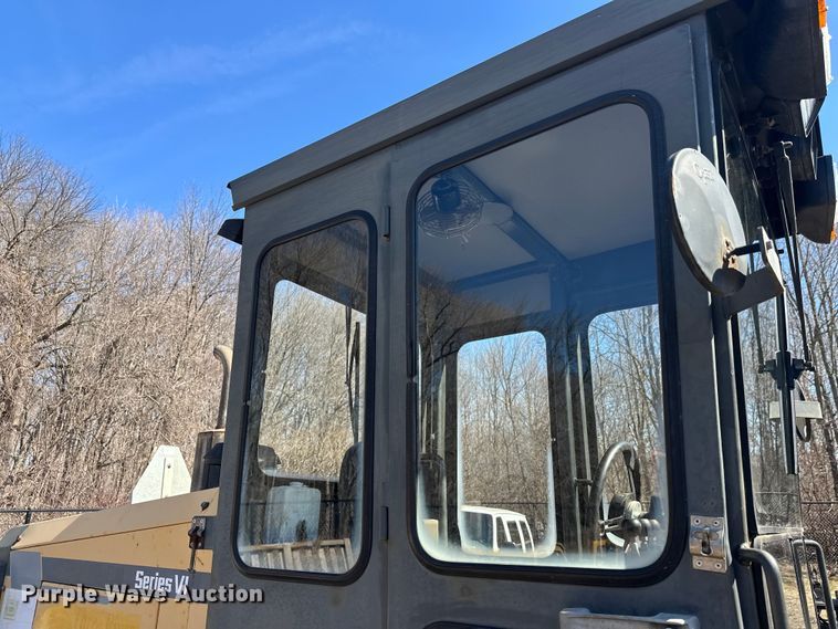 image for item FK1836 2000 Champion C70A26 motor grader