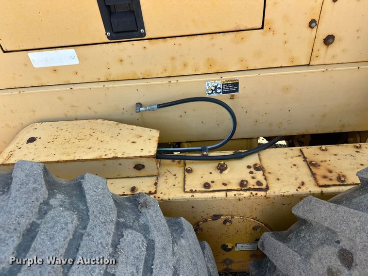 image for item FK1836 2000 Champion C70A26 motor grader