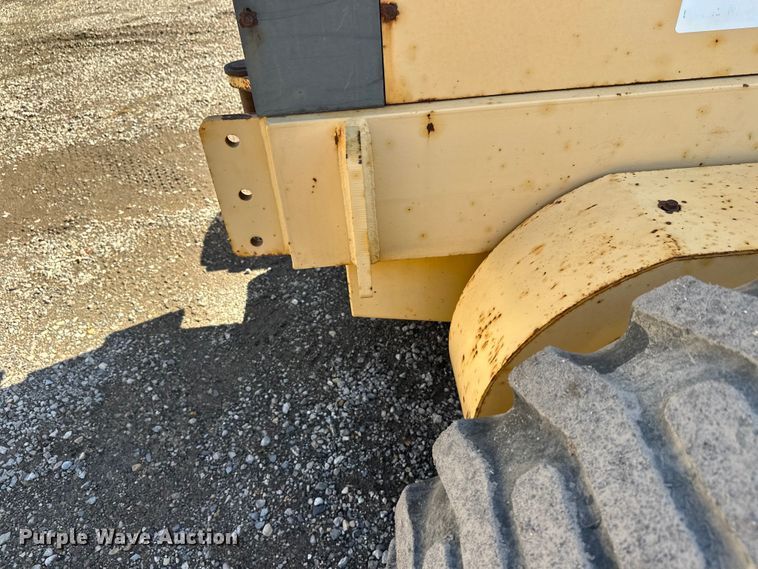 image for item FK1836 2000 Champion C70A26 motor grader