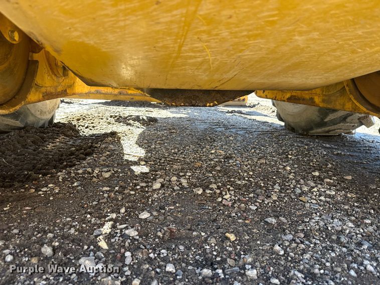 image for item FK1836 2000 Champion C70A26 motor grader