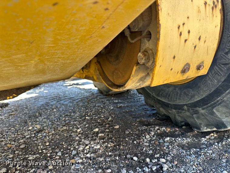 image for item FK1836 2000 Champion C70A26 motor grader