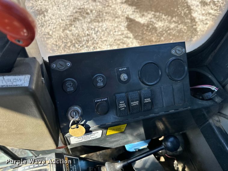 image for item FK1836 2000 Champion C70A26 motor grader